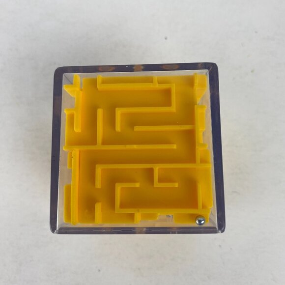 Sonic The Hedgehog Friend Amy Rose Square Maze Game Piece Collectible Toy Kids - Picture 2 of 6